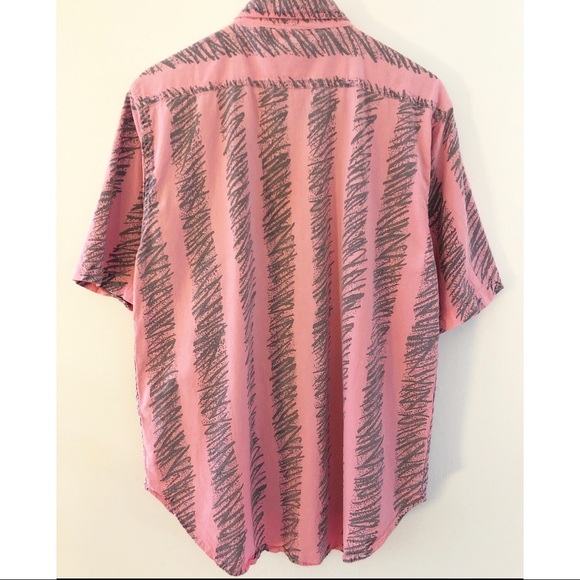 90’s Scribble Print Short Sleeve Button Up - Picture 5 of 5